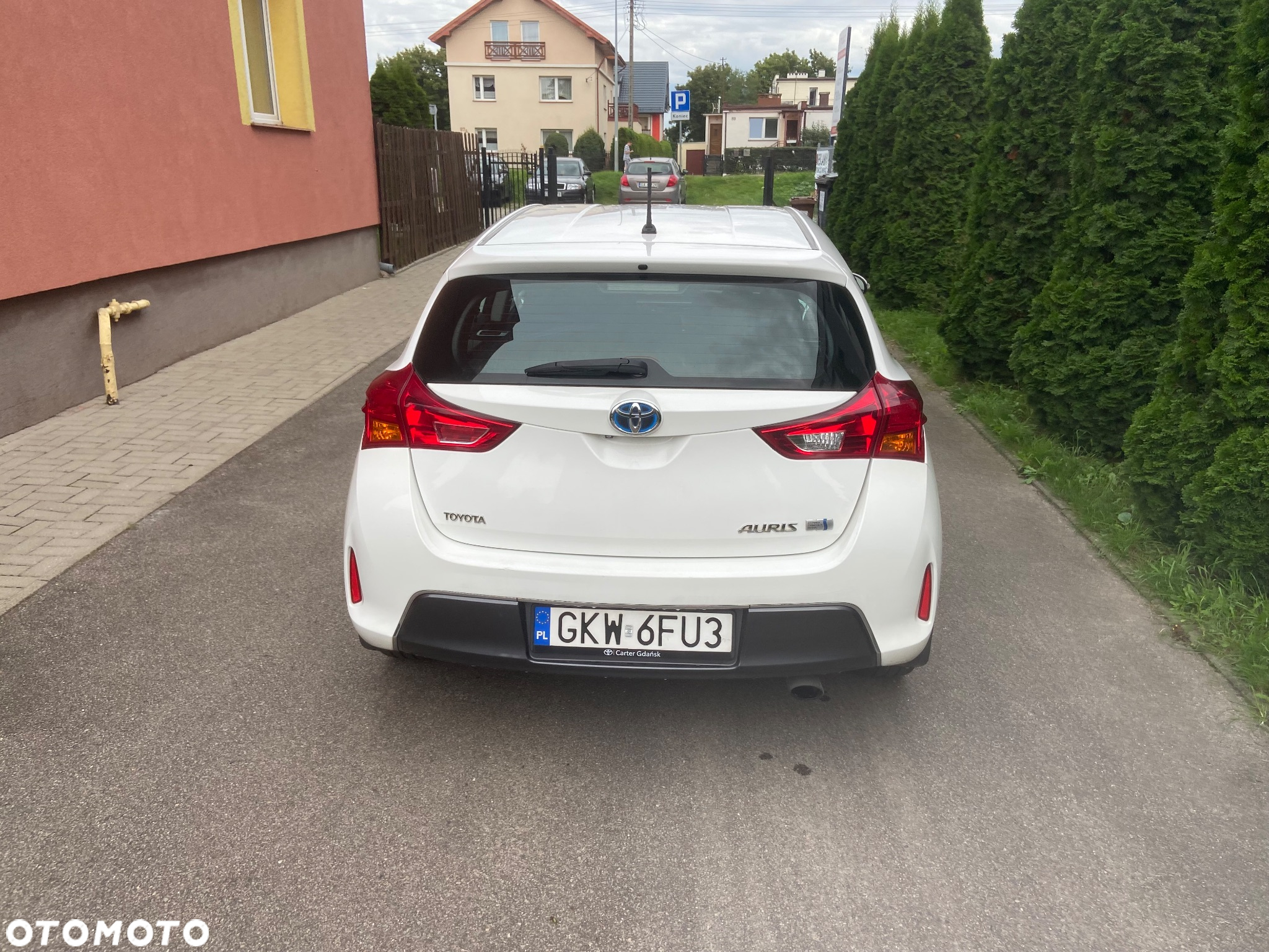 Toyota Auris Hybrid 135 Premium - 10