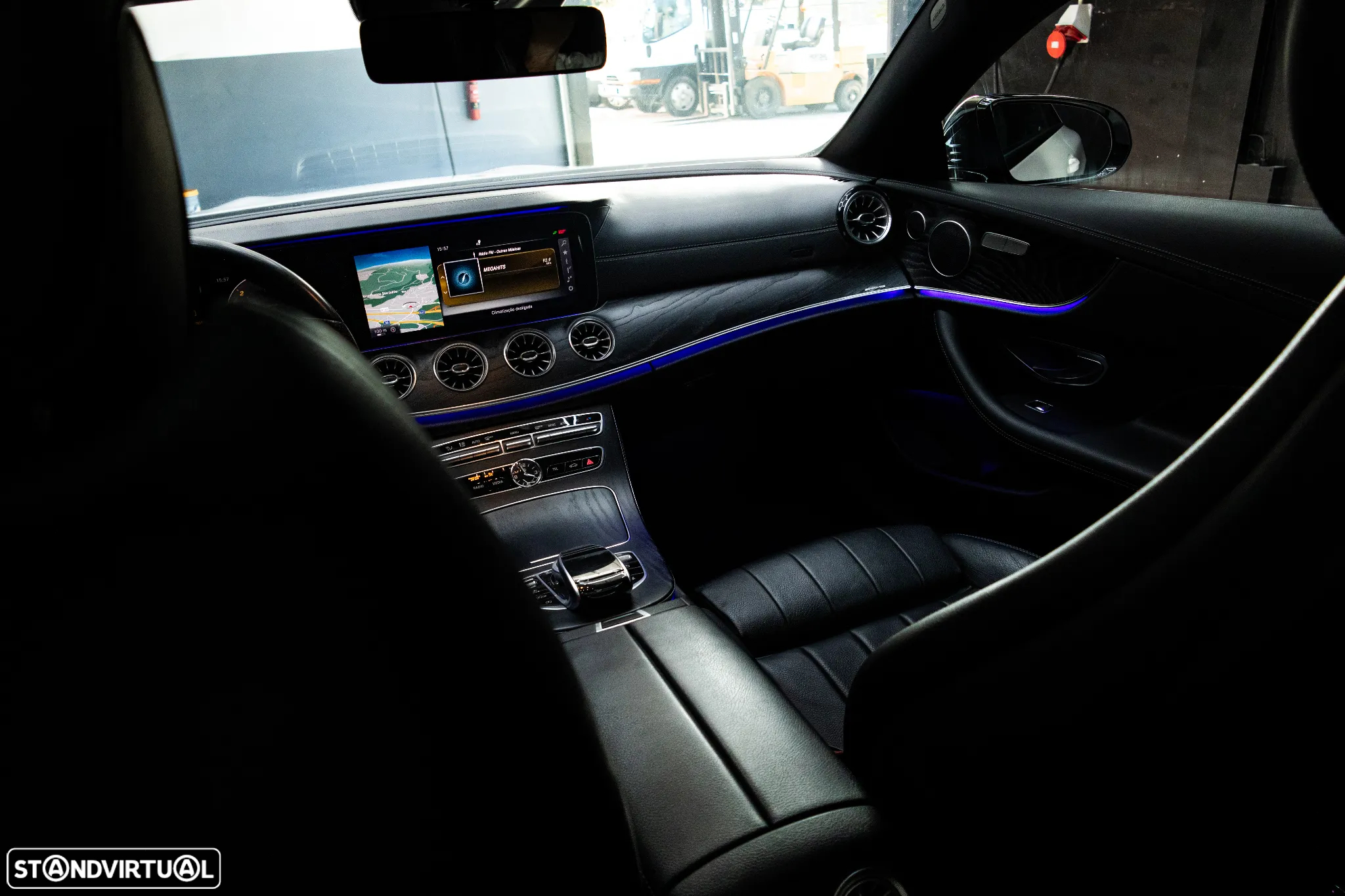 Mercedes-Benz E 220 d AMG Line - 21