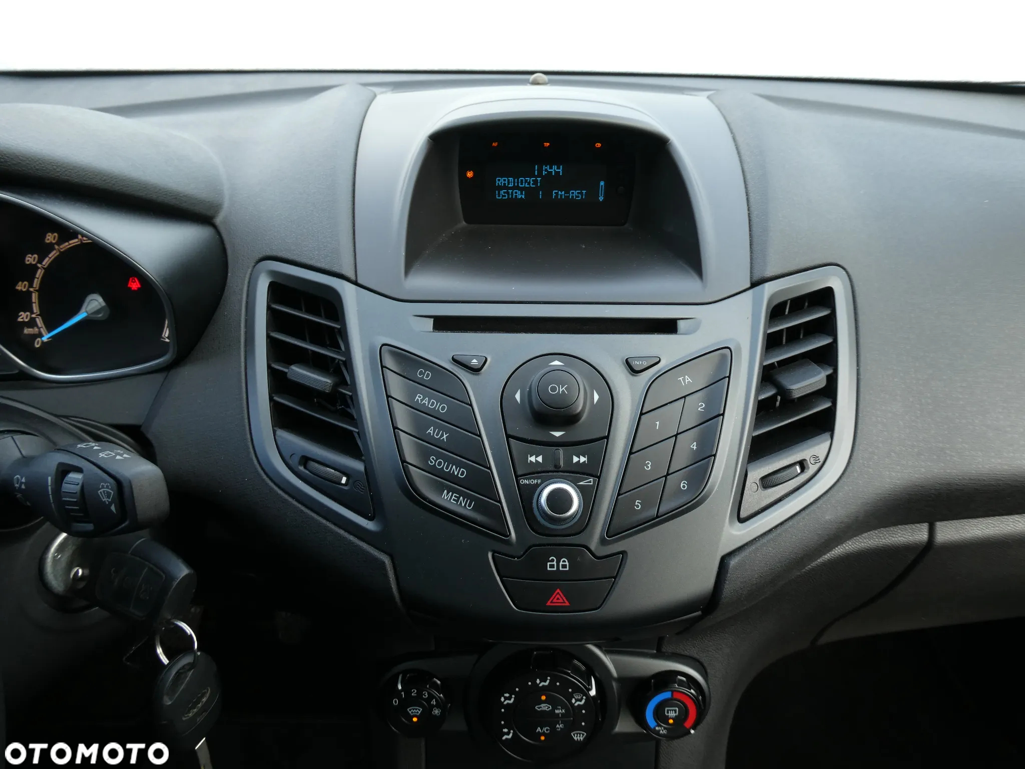 Ford Fiesta 1.0 EcoBoost Start-Stop SYNC Edition - 11