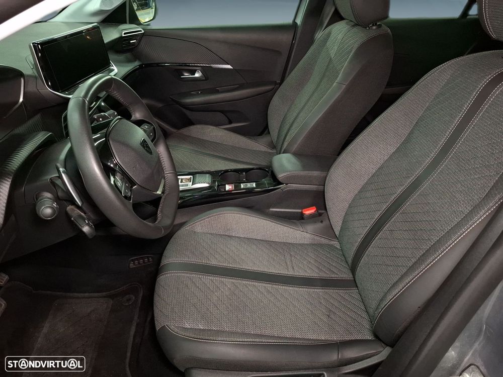 Peugeot e-208 51 kWh Allure - 8