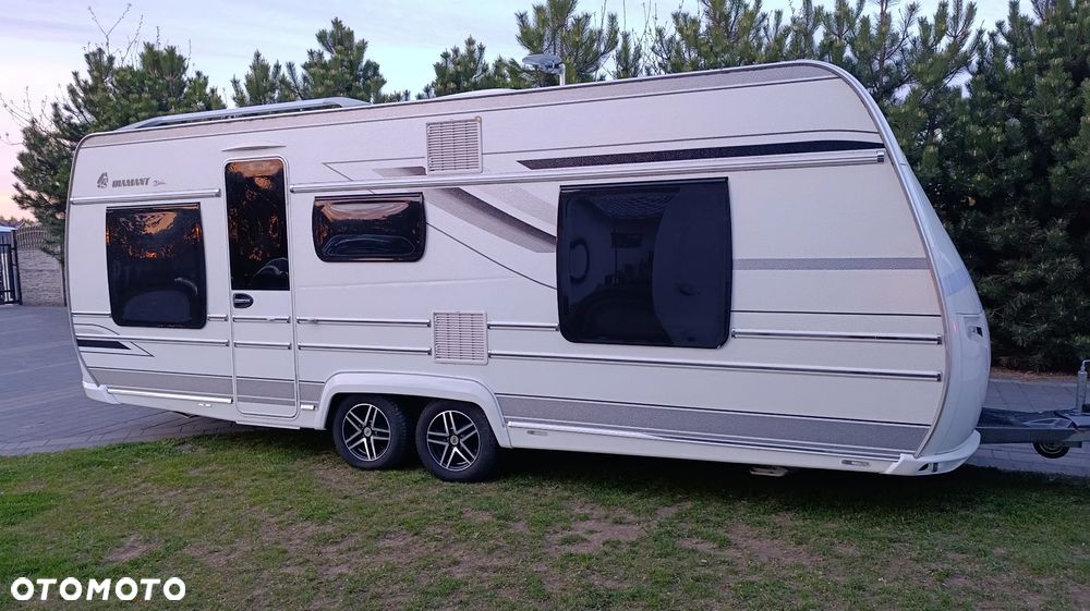 Fendt Caravan Diamant Black 590 - 2