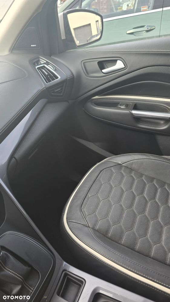 Ford Kuga 2.0 TDCi 4x4 Vignale - 7