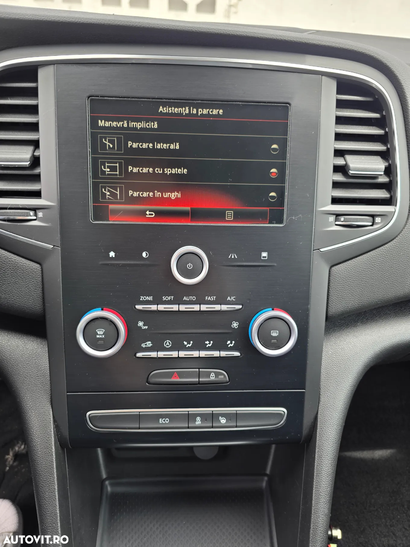 Renault Megane ENERGY TCe 130 INTENS - 21
