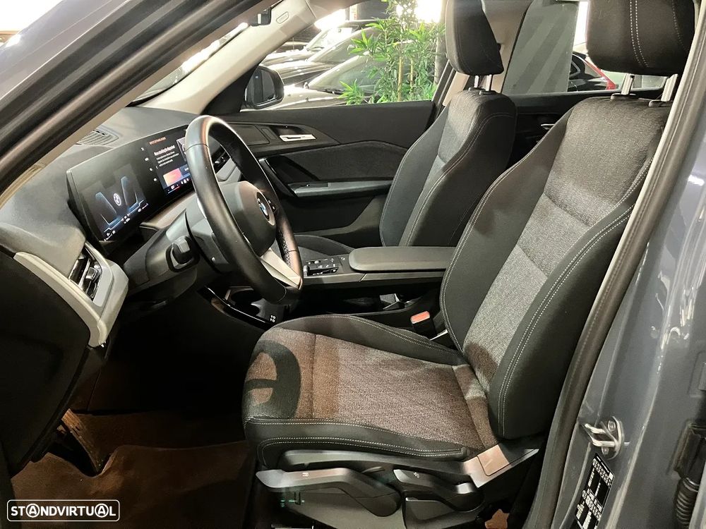 BMW X1 sDrive18i - 13