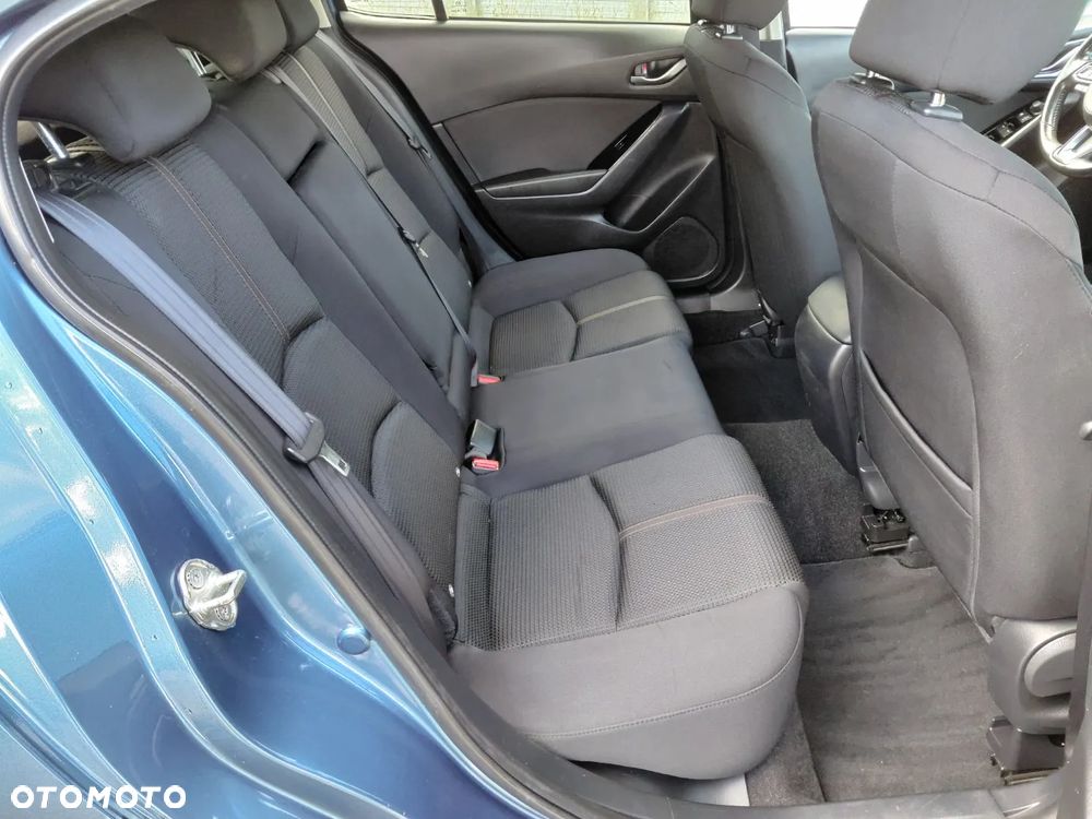 Mazda 3 - 15