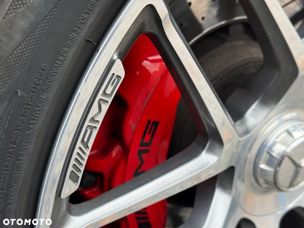 Mercedes-Benz GLC - 13