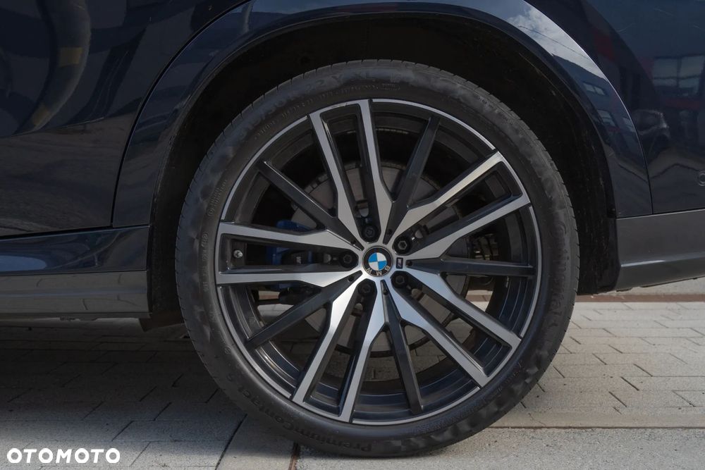 BMW X6 - 11