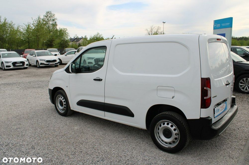 Opel Combo - 9