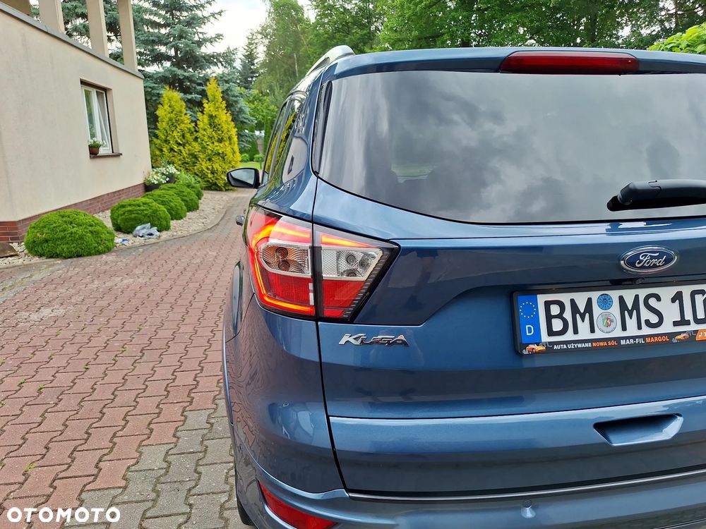 Ford Kuga 1.5 EcoBoost 2x4 ST-Line - 37