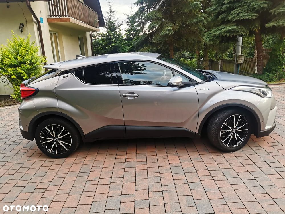 Toyota C-HR Lounge - 4