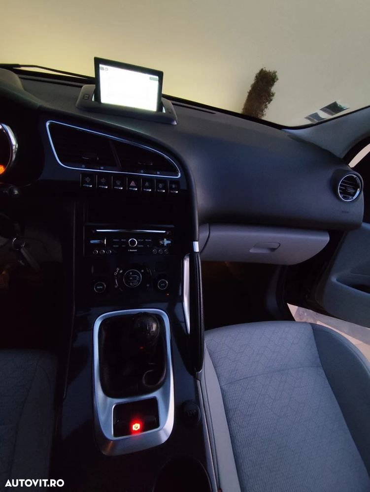 Peugeot 308 - 12
