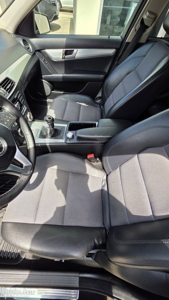 Mercedes-Benz C 200 - 19