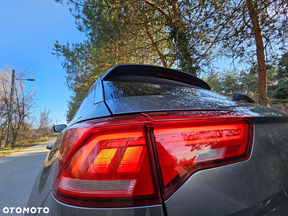 Volkswagen T-Roc 1.5 TSI ACT OPF Style - 8