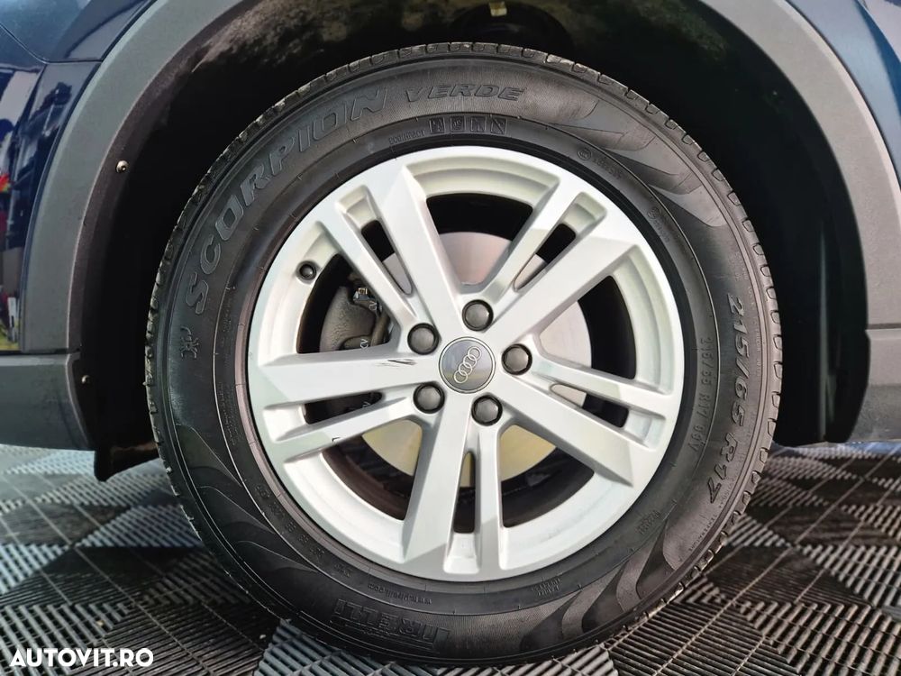 Audi Q3 2.0 35 TDI S tronic quattro Advanced - 33