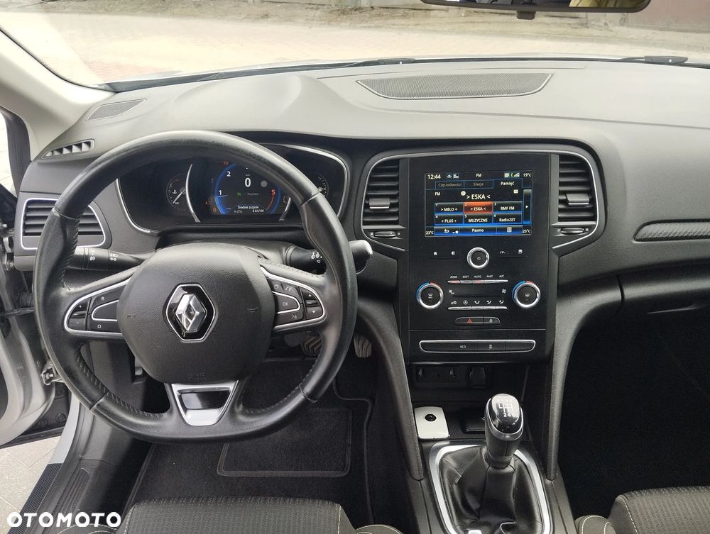 Renault Megane 1.5 Blue dCi Intens - 7