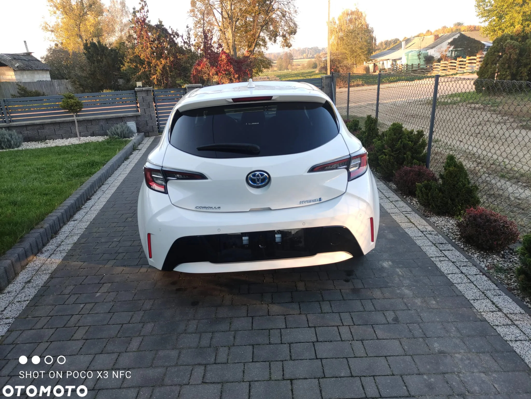 Toyota Corolla 1.8 Hybrid Comfort - 9