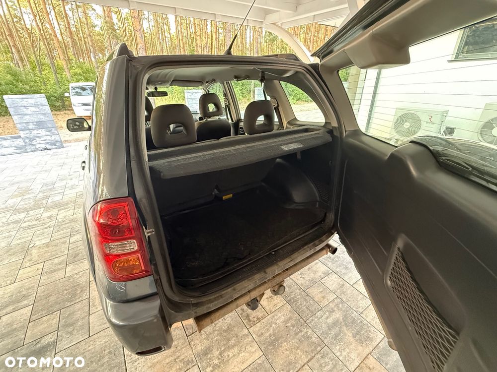 Toyota RAV4 2.0 D-4D 4x4 - 13