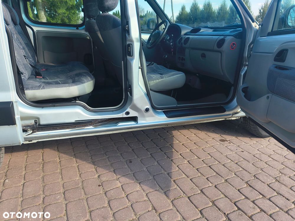 Renault Kangoo 1.6 16V Privilege - 21