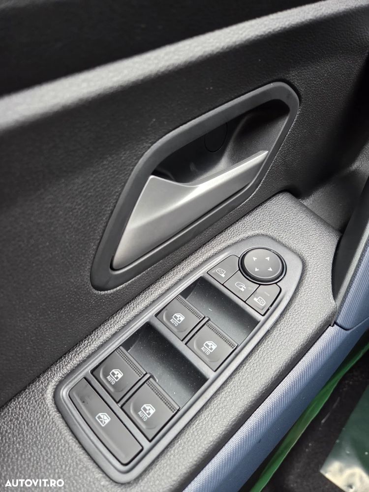 Dacia Duster TCe 130 4X2 MHEV Journey - 13