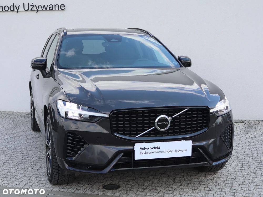 Volvo XC 60 T6 Plug-In Hybrid AWD Plus Dark - 9