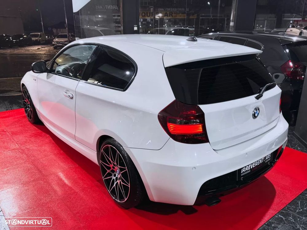 BMW 118 d Pack M - 4