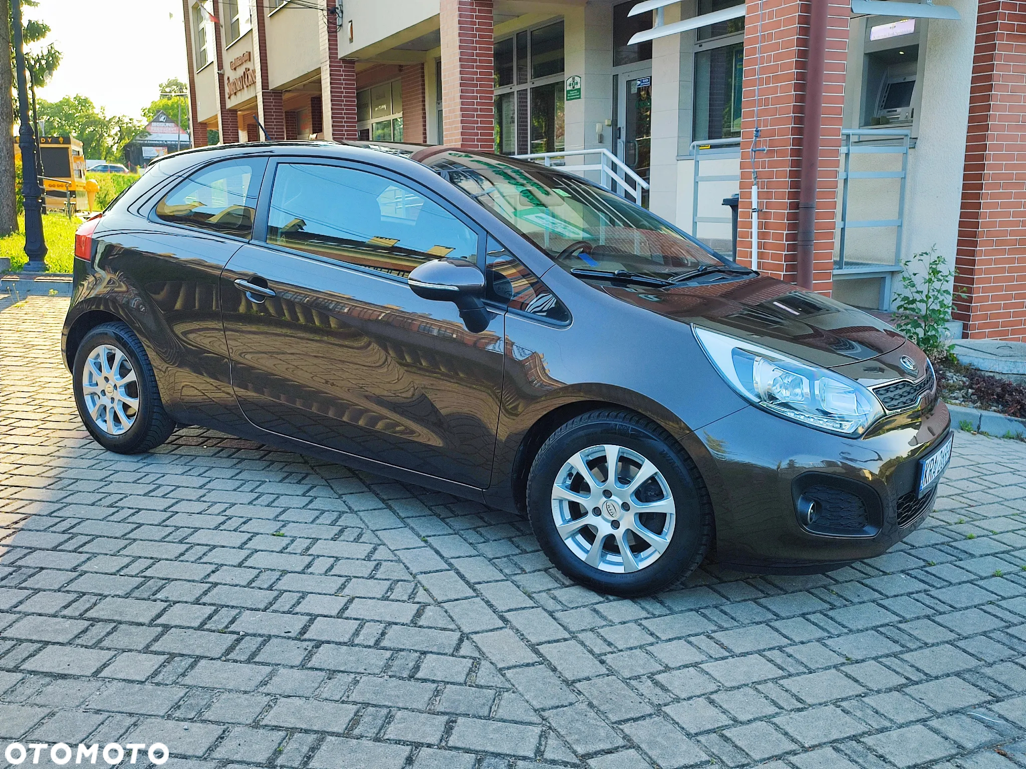 Kia Rio 1.4 Dream Team Edition - 19