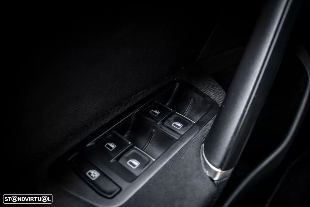 VW Golf 2.0 TSi GTi DSG - 20