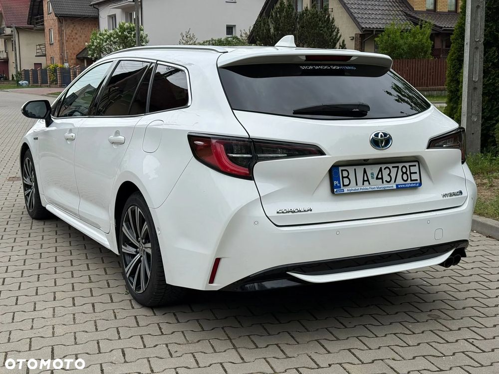 Toyota Corolla 2.0 Hybrid Style - 11