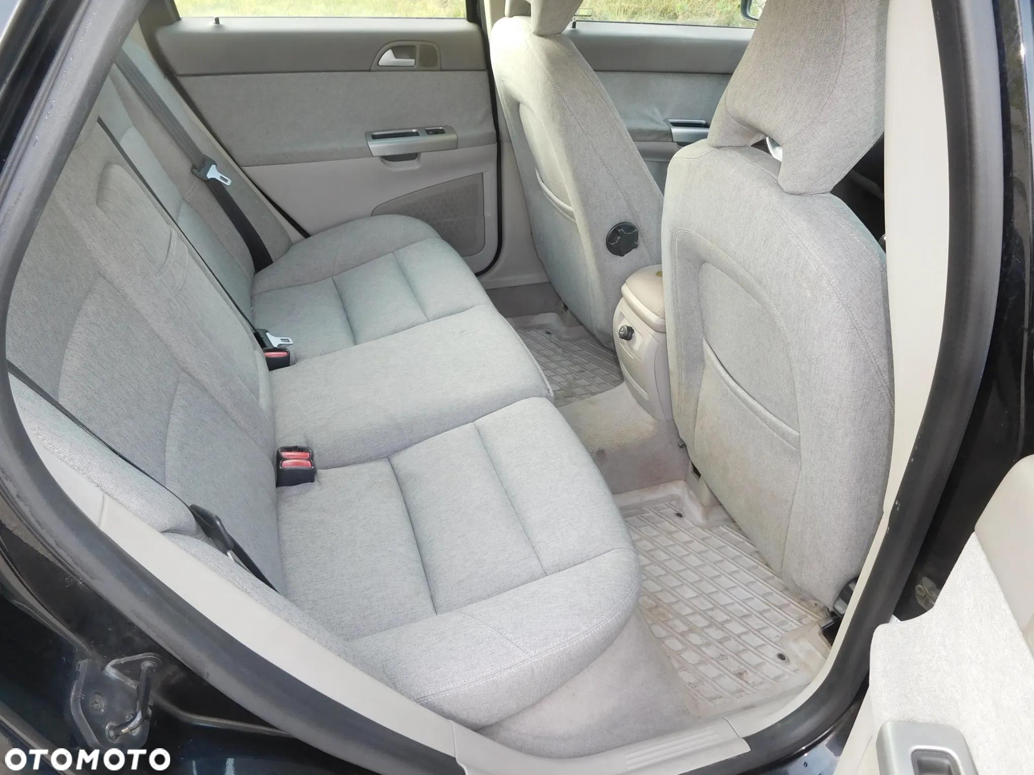 Volvo S40 1.8 Momentum - 8