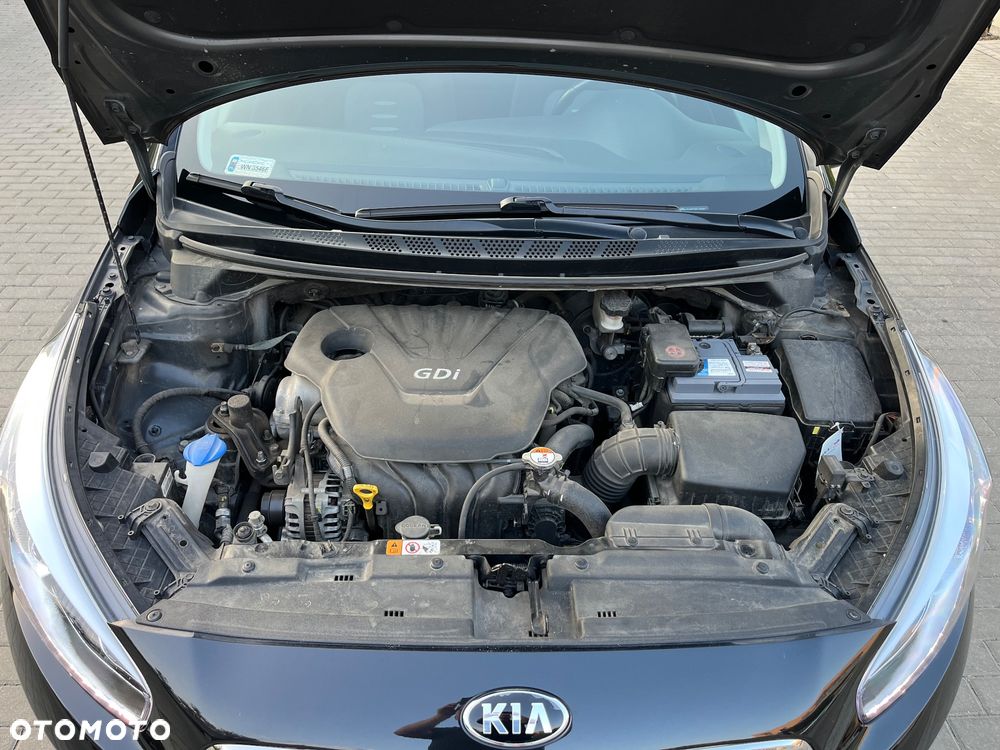 Kia Ceed 1.6 GDI XL - 37