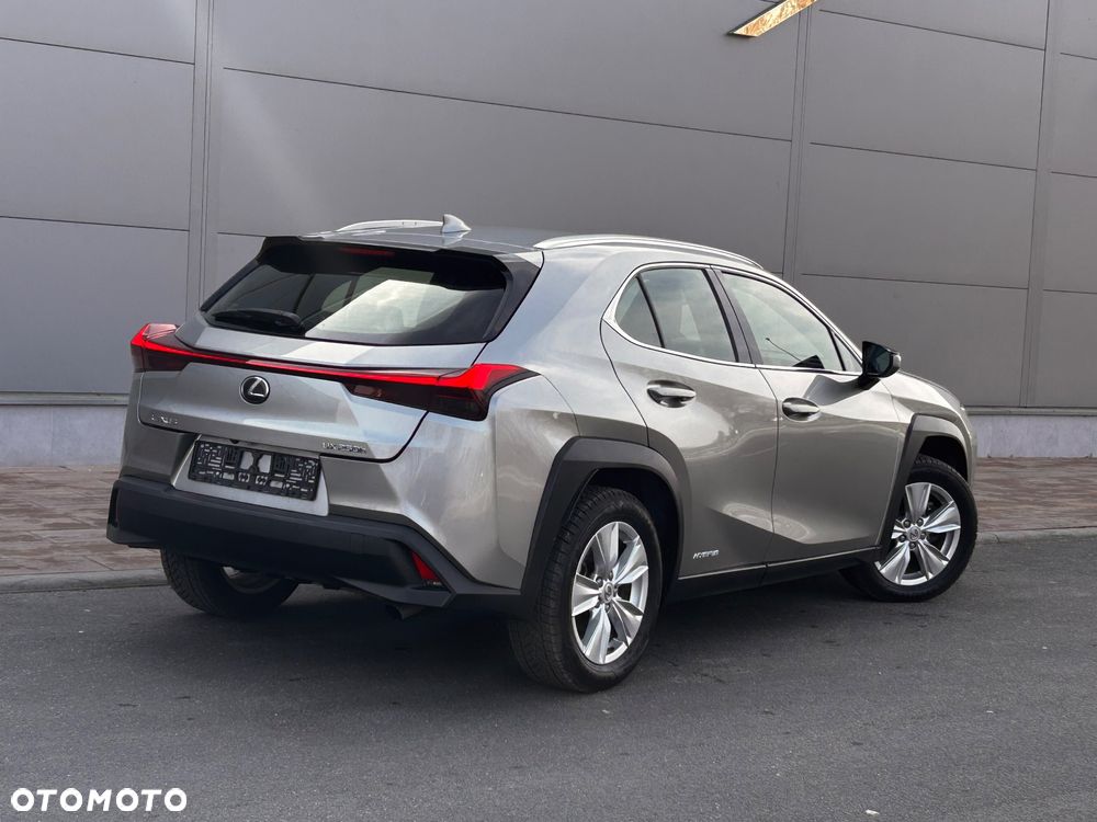Lexus UX 250h Elegance 2WD - 6