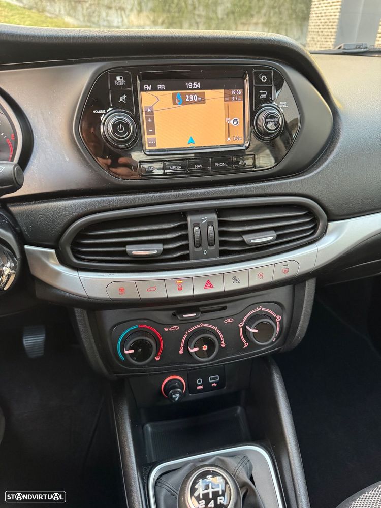 Fiat Tipo 1.3 M-Jet Easy - 11