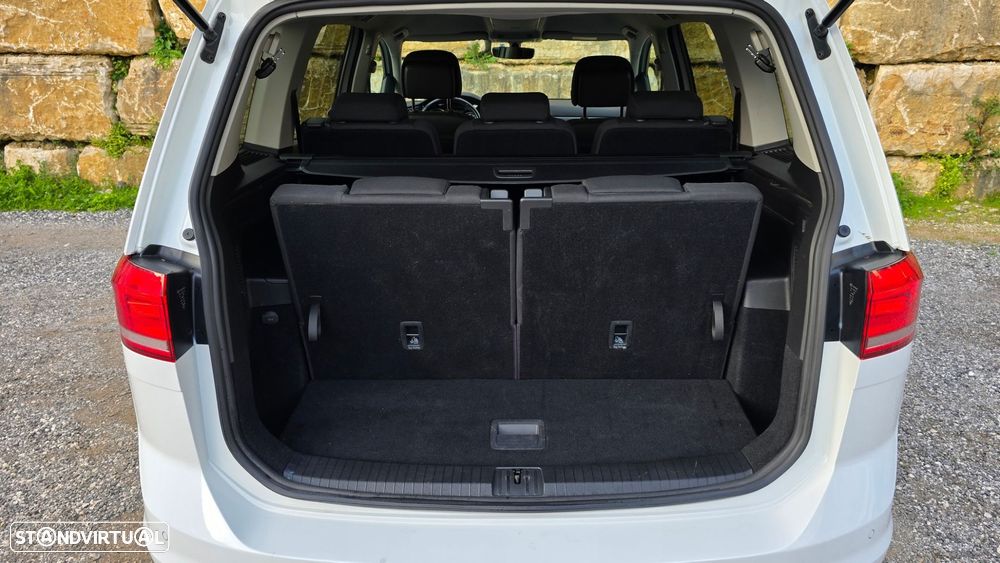 VW Touran 1.6 TDI Confortline DSG - 49