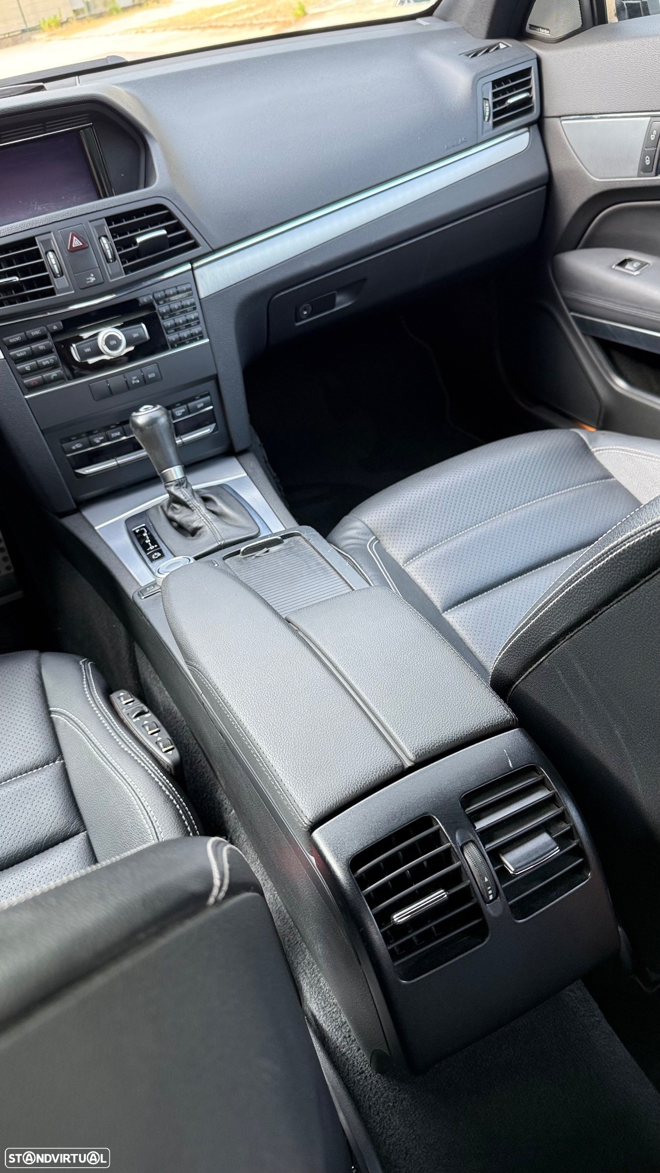 Mercedes-Benz E 250 CDi Avantgarde BlueEfficiency Auto. - 35