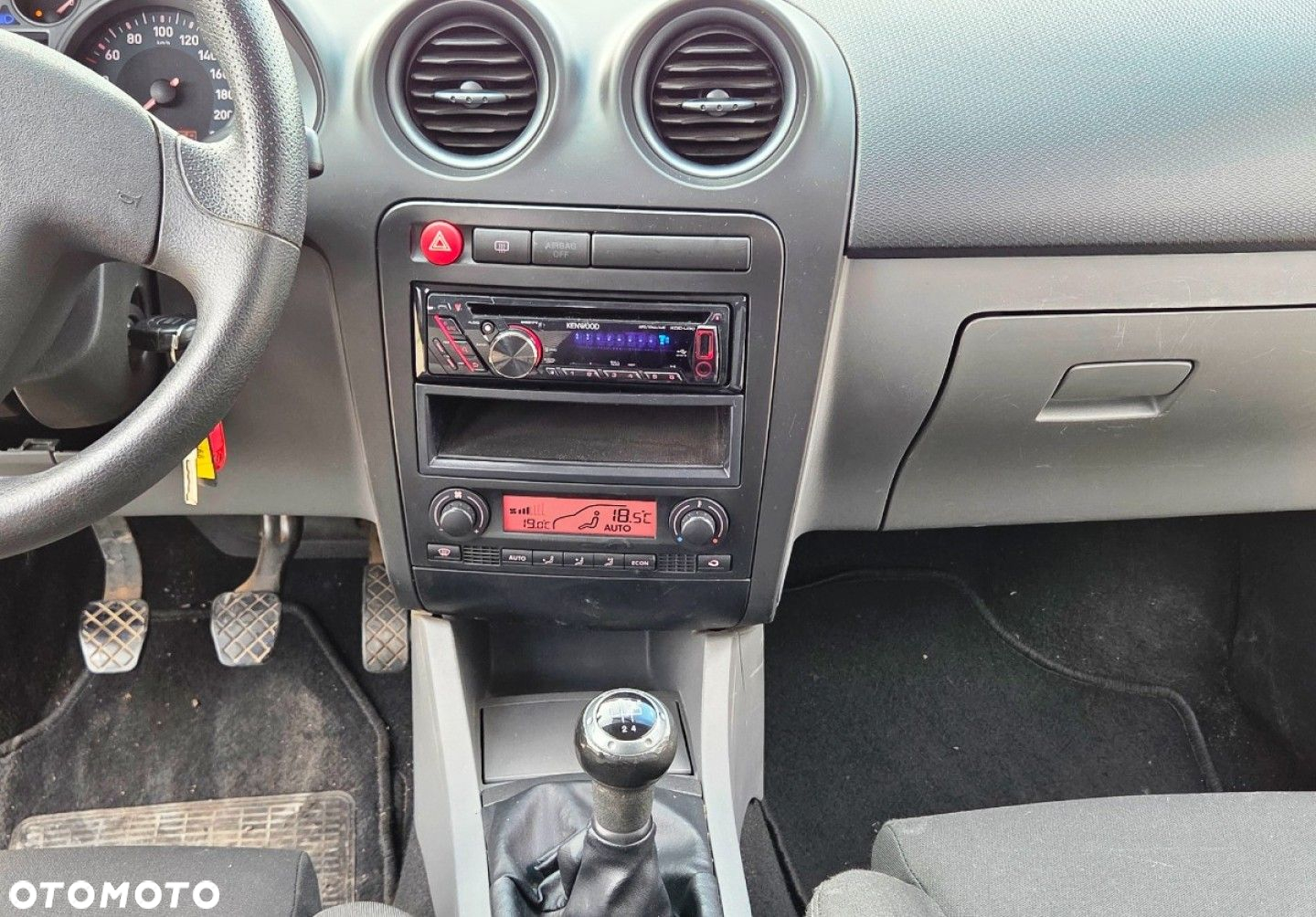 Seat Ibiza - 25