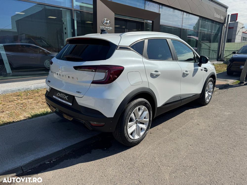 Mitsubishi ASX - 3