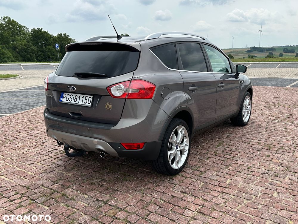 Ford Kuga 2.0 TDCi 4x4 Titanium - 23