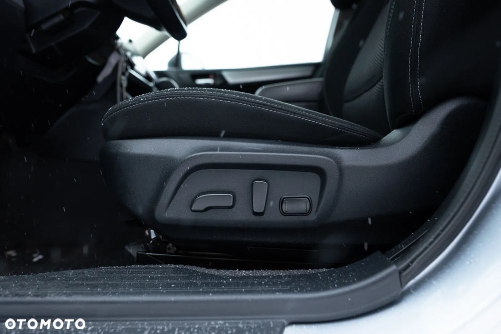 Subaru Outback - 27