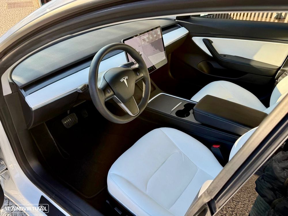 Tesla Model 3 Standard Range Plus RWD - 14