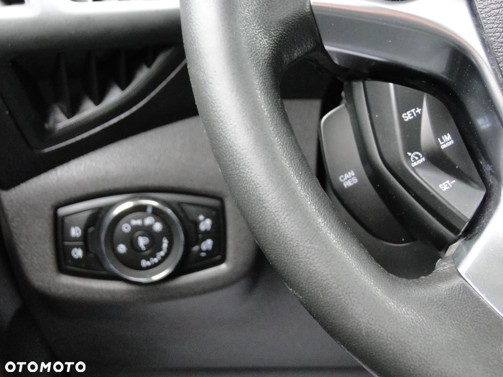Ford Tourneo Connect Grand - 9