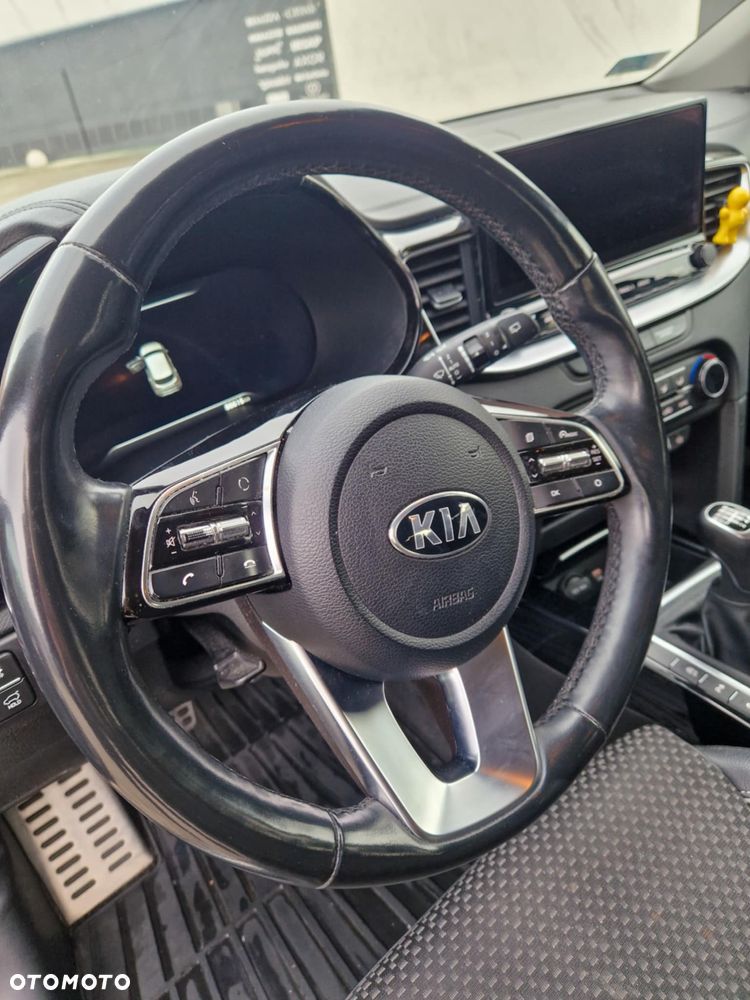 Kia XCeed 1.5 T-GDI XL - 18