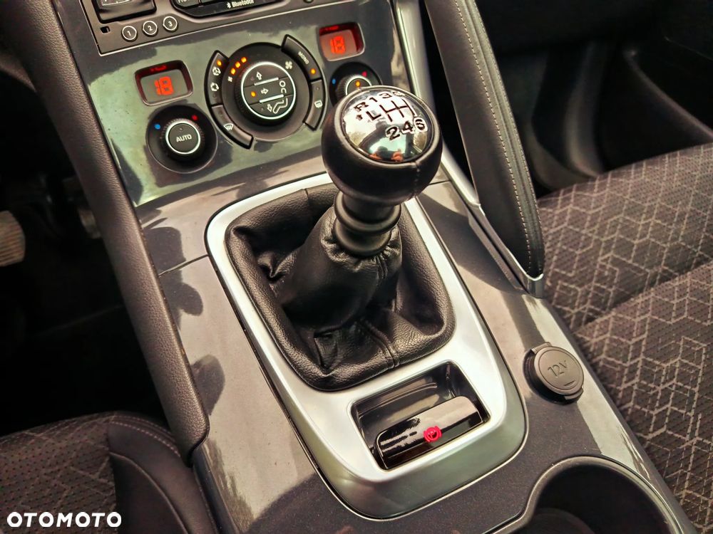 Peugeot 3008 BlueHDi 120 Stop & Start Allure - 22