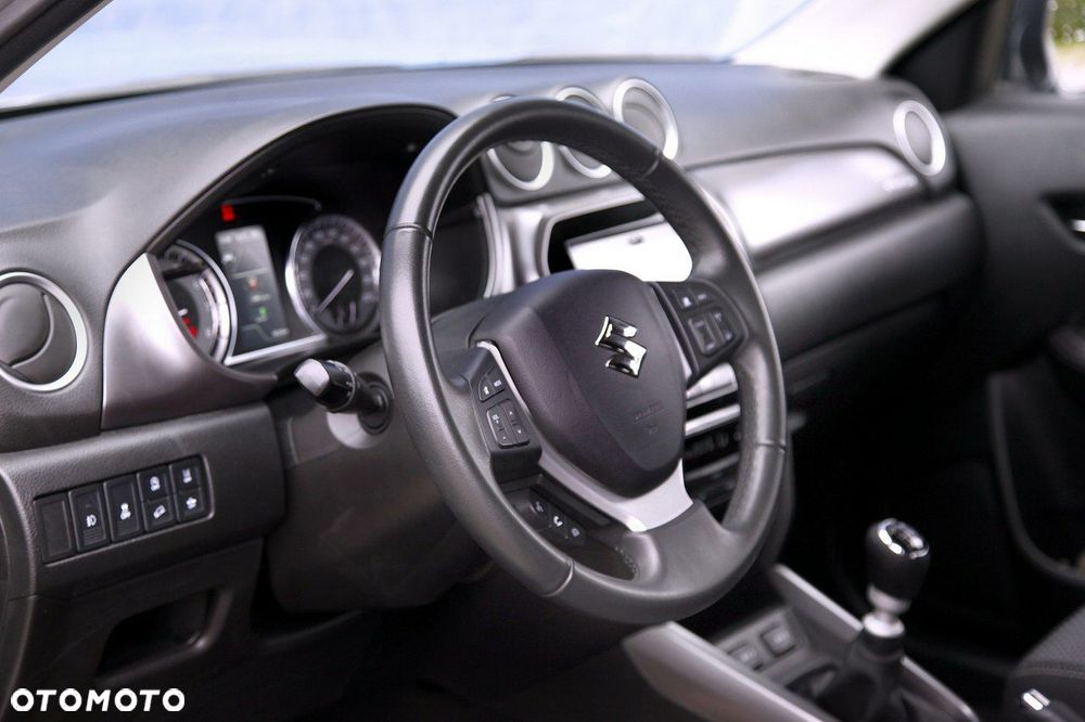 Suzuki Vitara - 19