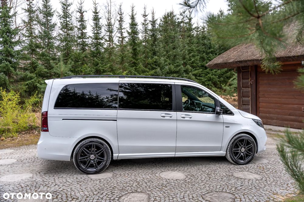 Mercedes-Benz Klasa V 300 d 4-Matic Avantgarde 9G-Tronic - 15