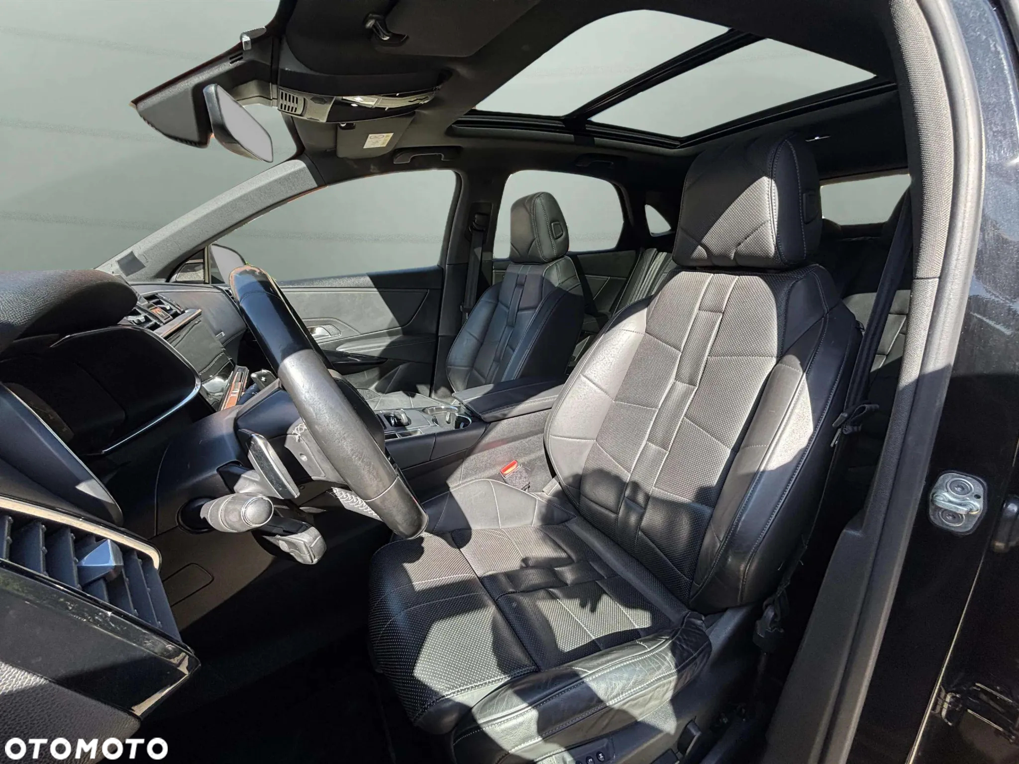 DS Automobiles DS 7 Crossback - 11