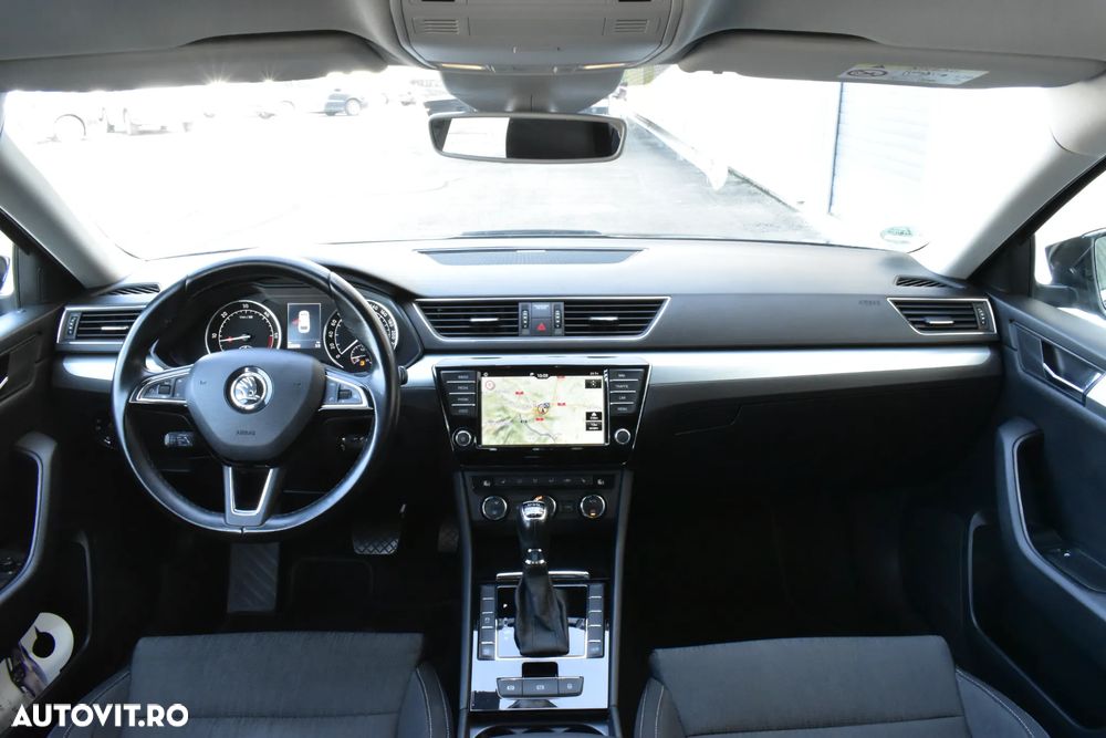 Skoda Superb 2.0 TDI DSG Style - 9