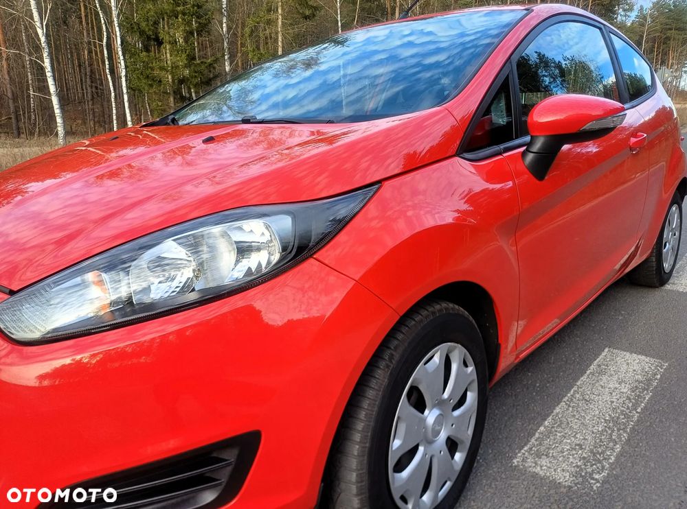 Ford Fiesta 1.6 TDCi Individual - 11