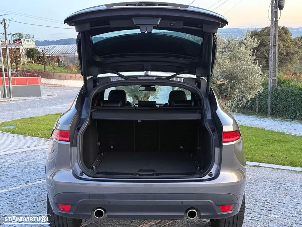 Jaguar F-Pace 3.0 TDV6 R-Sport AWD Aut. - 10
