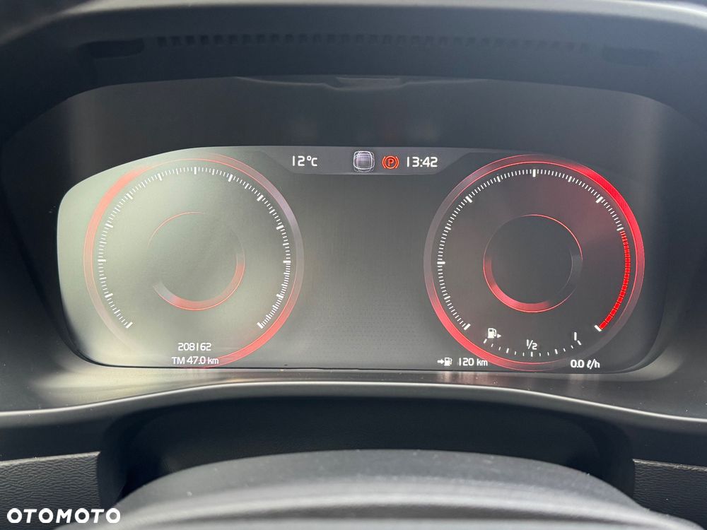 Volvo XC 40 D4 AWD Inscription - 13