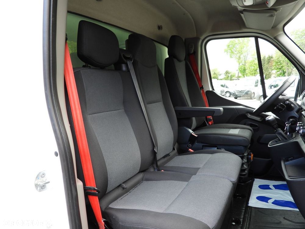 Renault MASTER KONTENER WINDA 8 PALET TEMPOMAT LEDY BLIŹNIACZE KOŁA KLIMATYZACJA  165KM - 39